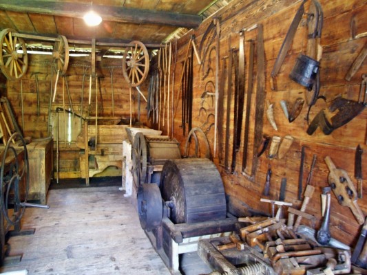 8469 Zyndranowa – lemkovské muzeum